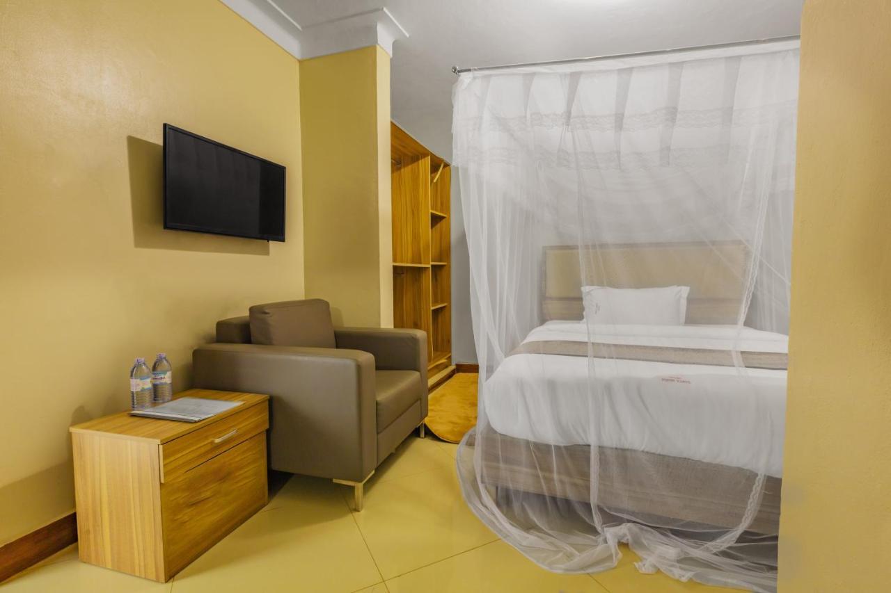 Santa Maria Hotel Entebbe Luaran gambar