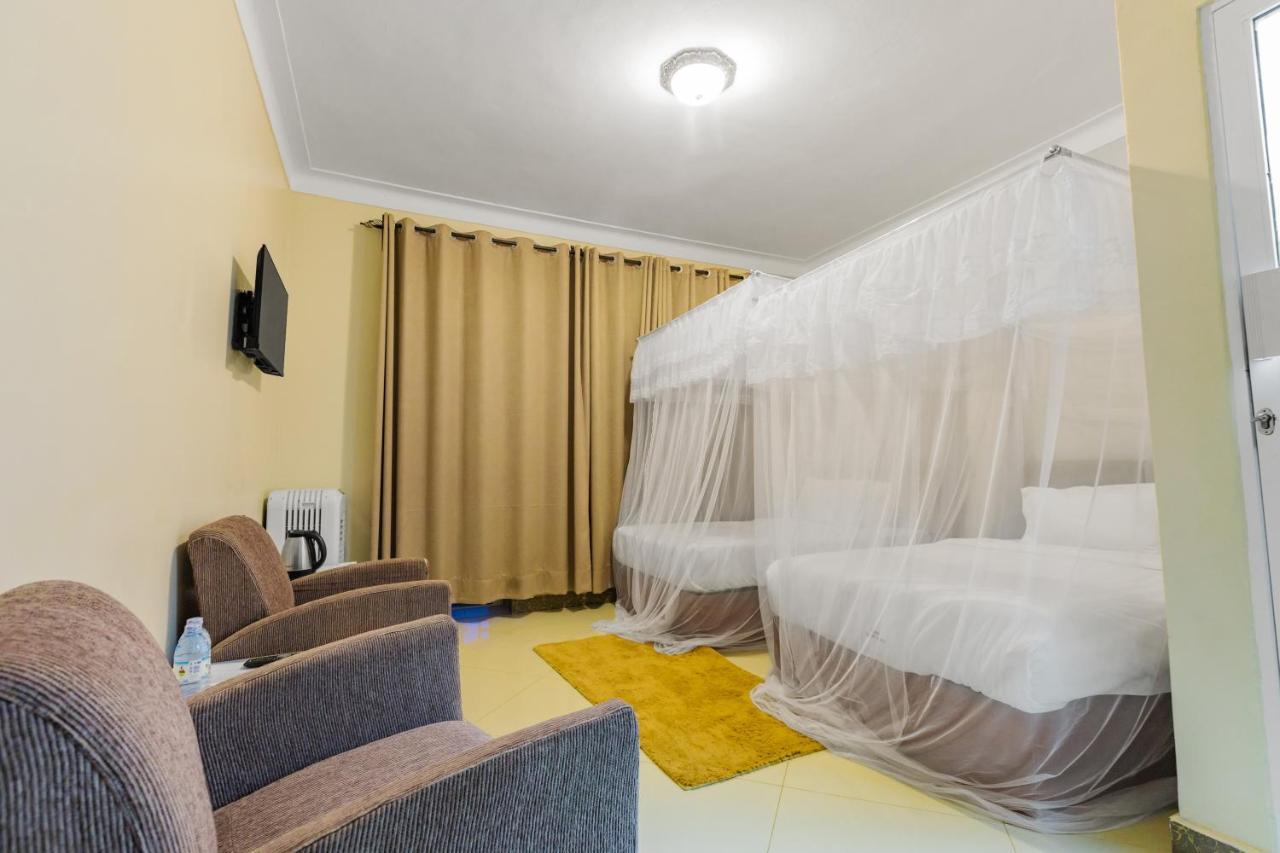 Santa Maria Hotel Entebbe Luaran gambar
