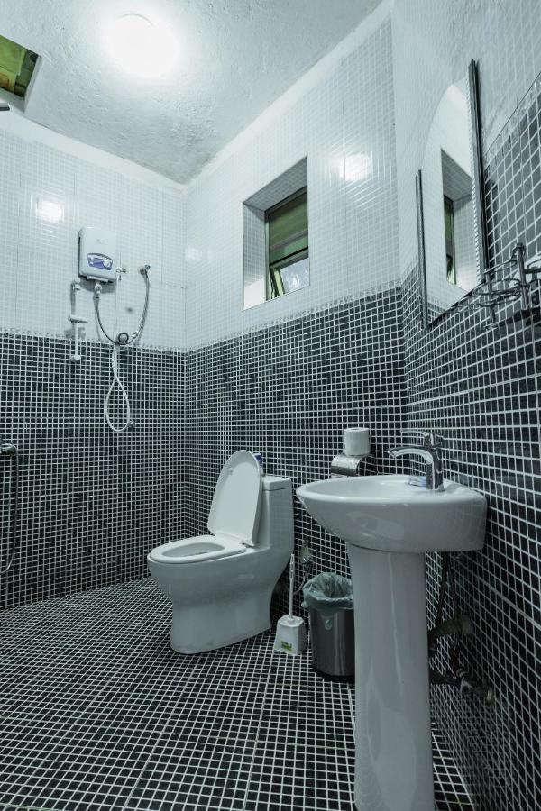 Santa Maria Hotel Entebbe Luaran gambar