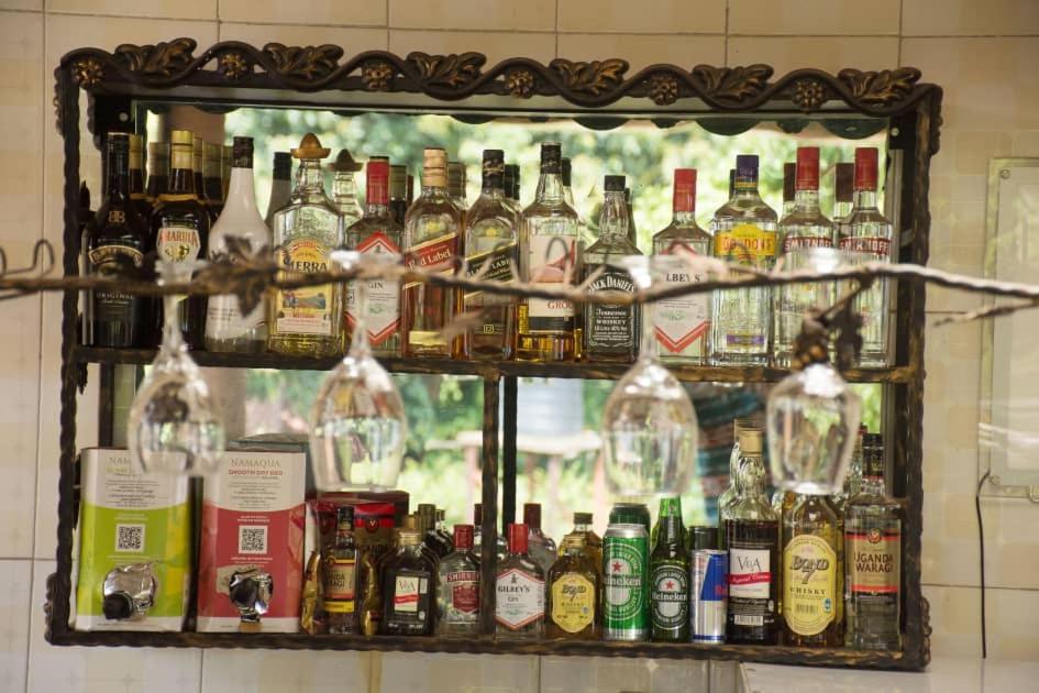 Santa Maria Hotel Entebbe Luaran gambar